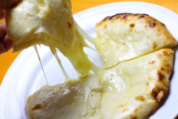Naan phô mai