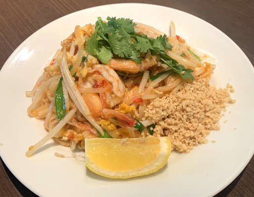 Pad Thái (mì xào kiểu Thái)