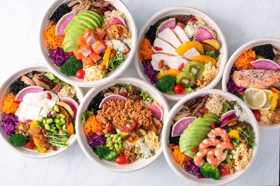Salad thịnh soạn, đầy đặn