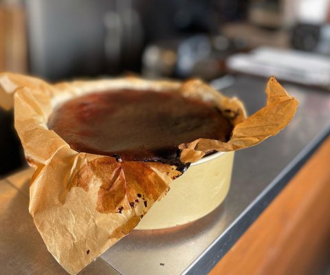 Bánh phô mai Basque