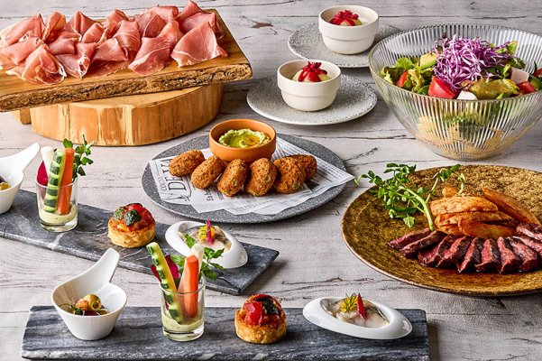 Set thực đơn sang trọng khiến bạn hoàn toàn hài lòng