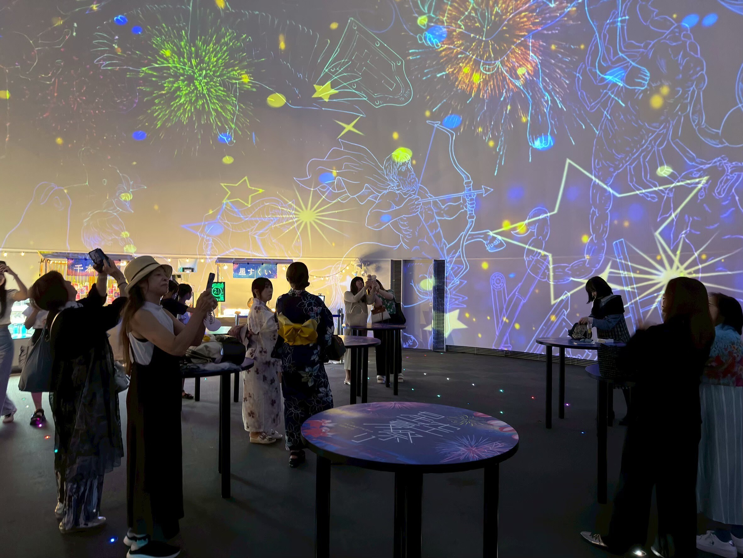 コニカミノルタプラネタリアTOKYOの星空投影